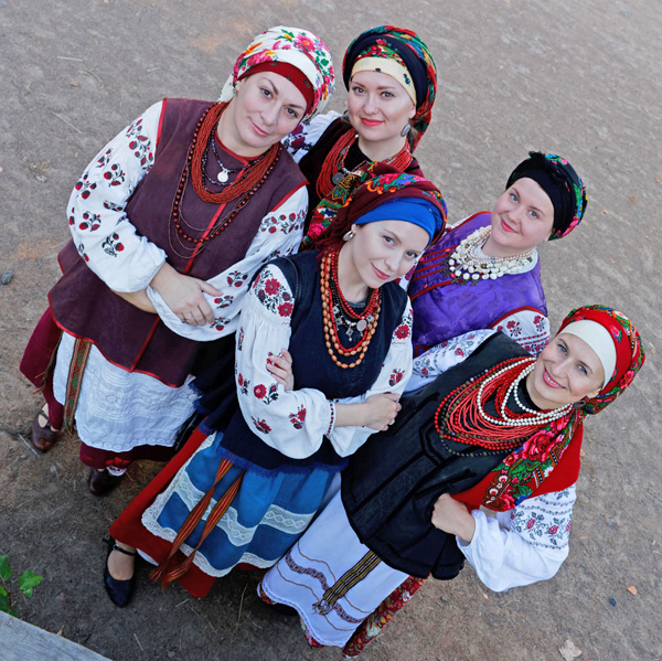 Гурт «Дивина» популяризує пісенний фольклор Донеччини. Фото Аркадія Безручка